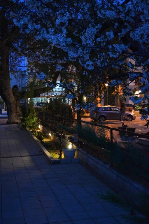 فندق Ermis لاوترا  ايباتيس المظهر الخارجي الصورة